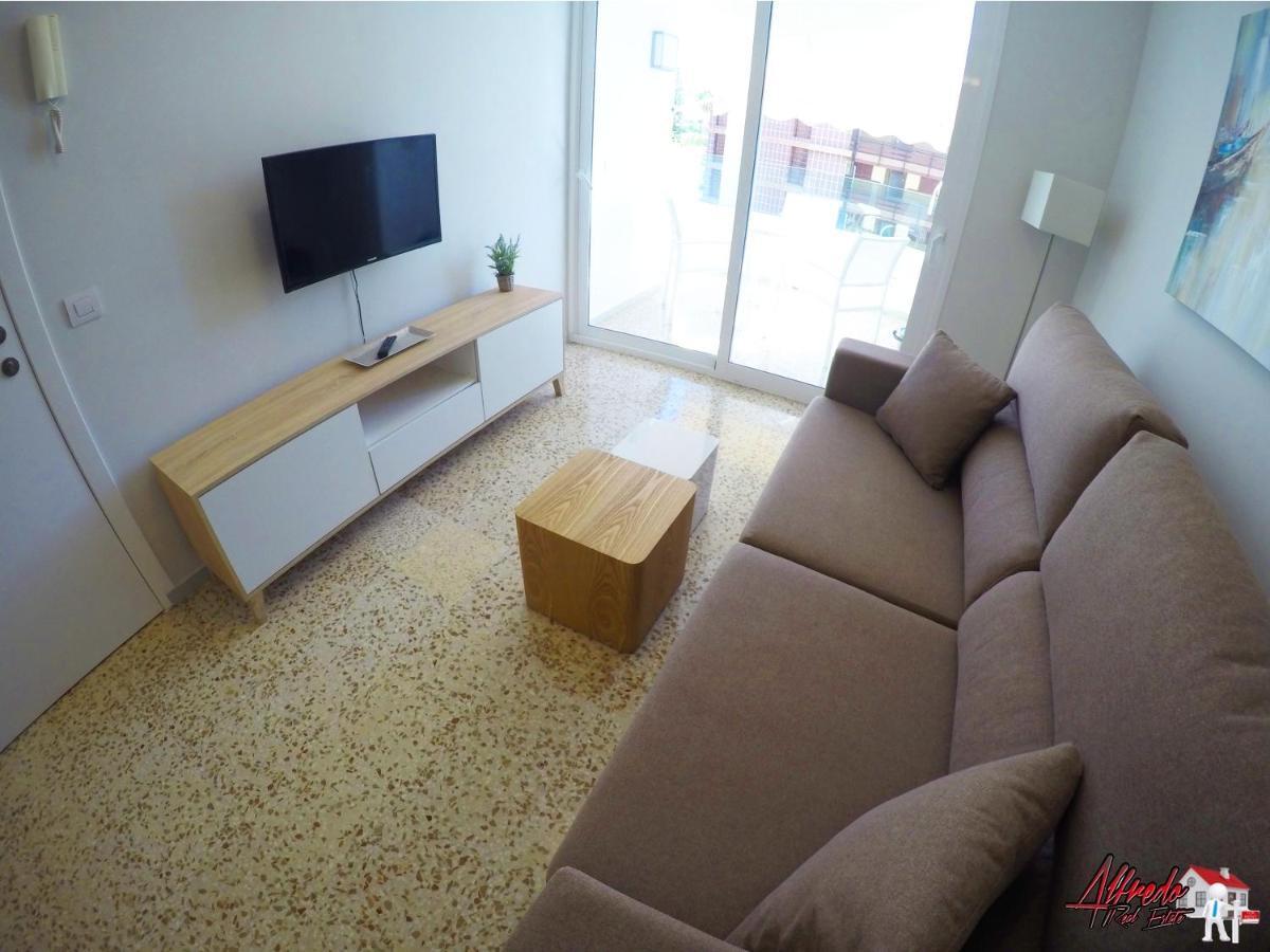 Edificio Abora Apartment Los Cristianos  Exterior photo
