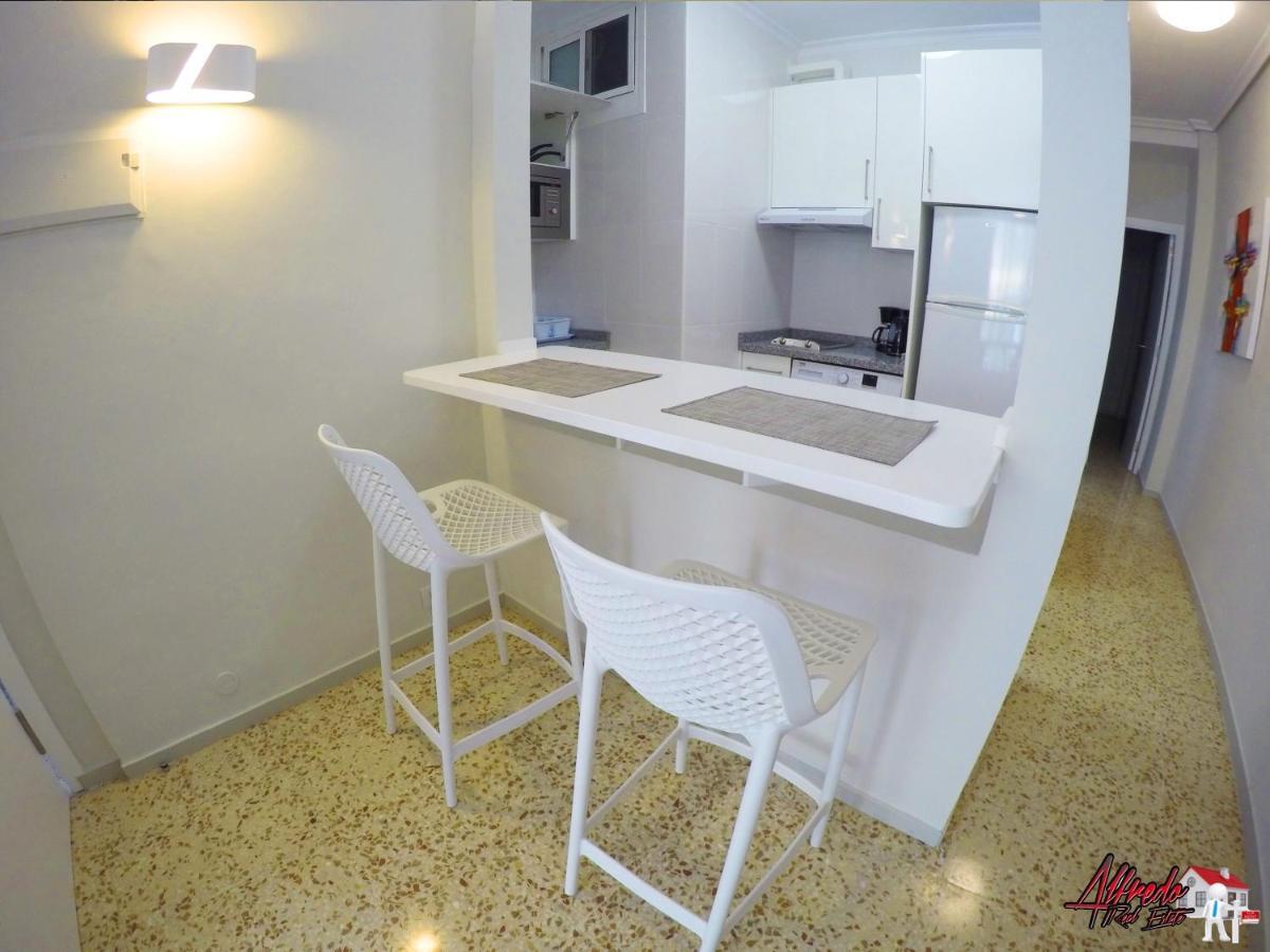 Edificio Abora Apartment Los Cristianos  Exterior photo