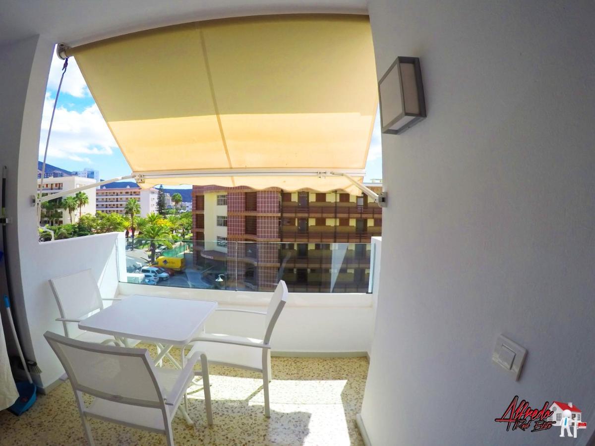 Edificio Abora Apartment Los Cristianos  Exterior photo